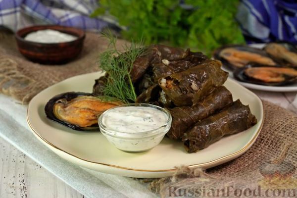 Долмадес с морепродуктами